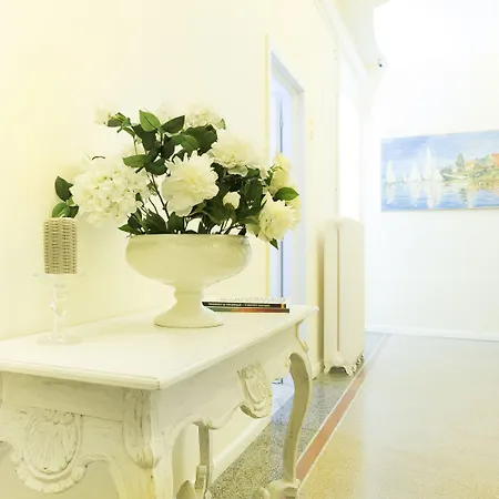 Lungomare & Charme Affittacamere 4*